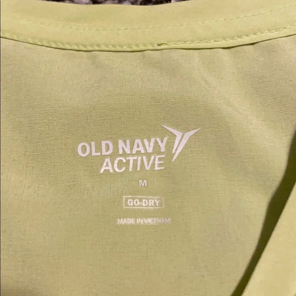 StretchTech Cropped Tank Top - Picture 3 of 4